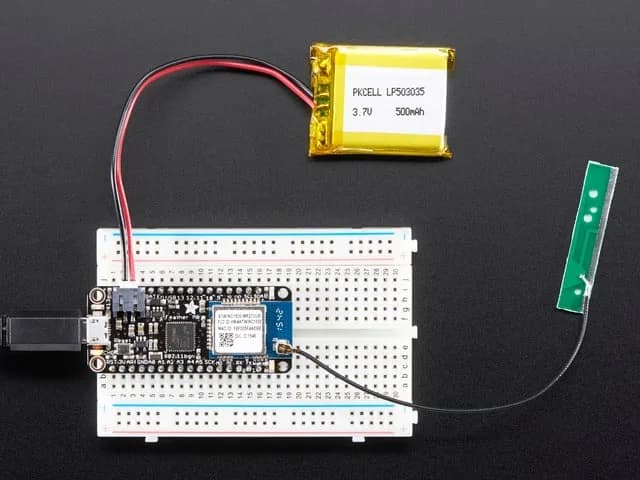 Adafruit Feather M0 WiFi с uFL — ATSAMD21 + ATWINC1500