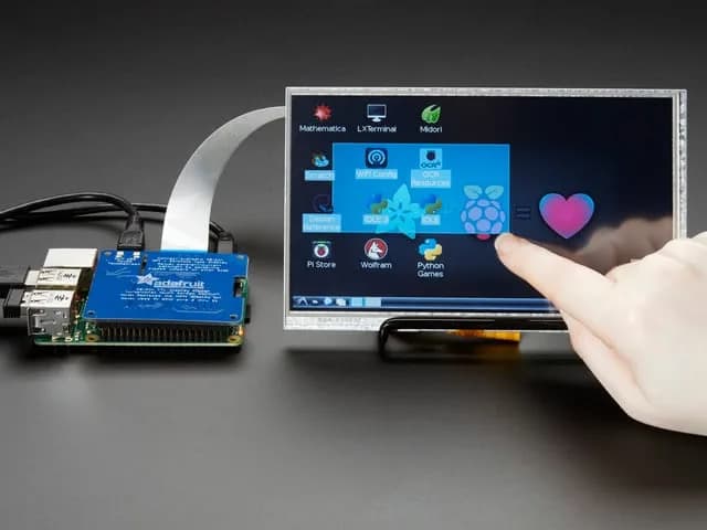 Кипа Adafruit DPI TFT для Raspberry Pi с сенсорной поддержкой