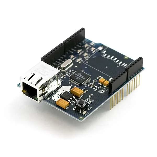 Подключите Arduino к Интернету с помощью Ethernet Shield!