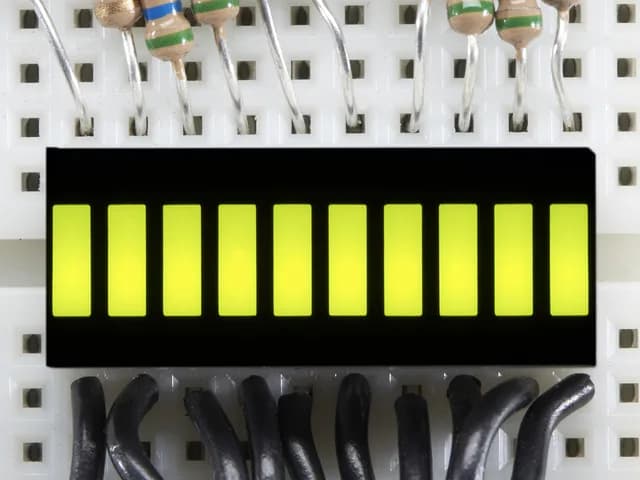 10-сегментный светодиодный индикатор с гистограммой - желто-зеленый