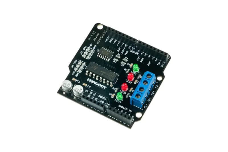 Управление двумя двигателями постоянного тока с помощью экрана L293 Arduino: ШИМ-управление