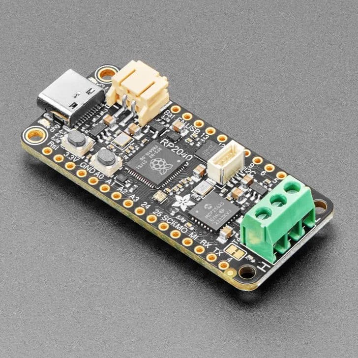 Перо CAN-шины Adafruit RP2040 с CAN-контроллером MCP2515 (STEMMA QT)