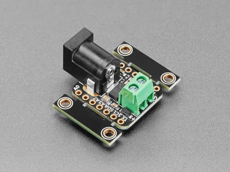 Дополнение Adafruit DC Power BFF для QT Py