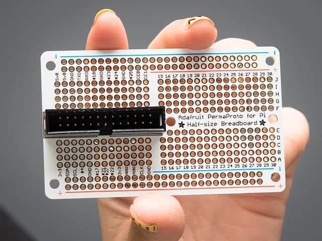Комплект макетной платы Adafruit половинного размера Perma-Proto Raspberry Pi