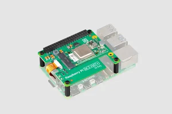 Комплект Raspberry Pi® AI с M.2 HAT+ и модулем Hailo AI