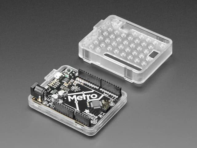 Пластиковый полупрозрачный корпус для Metro или Arduino