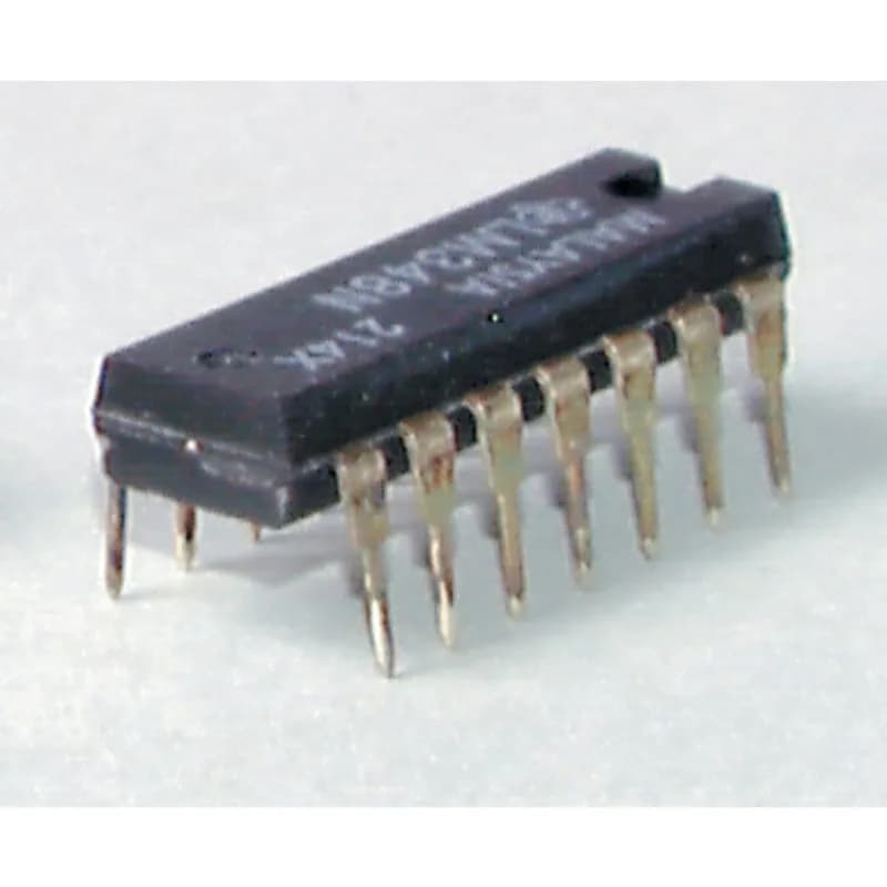 LM324 Четырехъядерный линейный операционный усилитель малой мощности